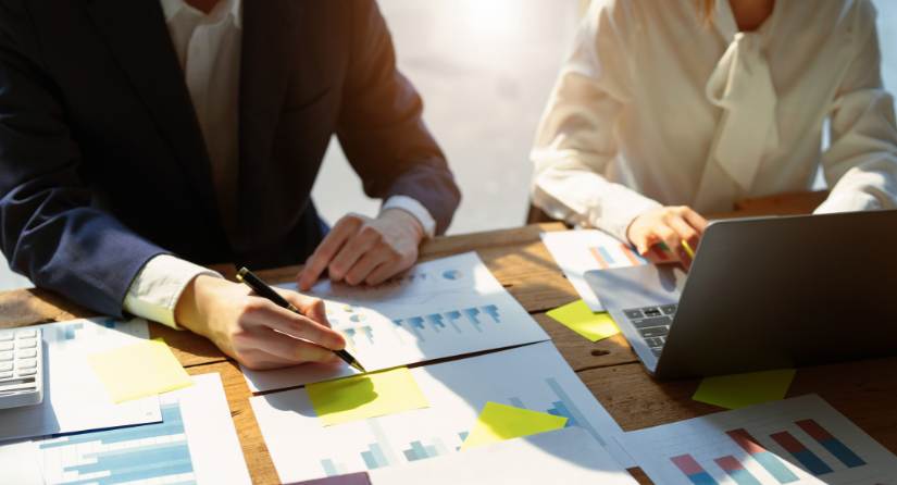 Corporate tax Advisor Help Businesses